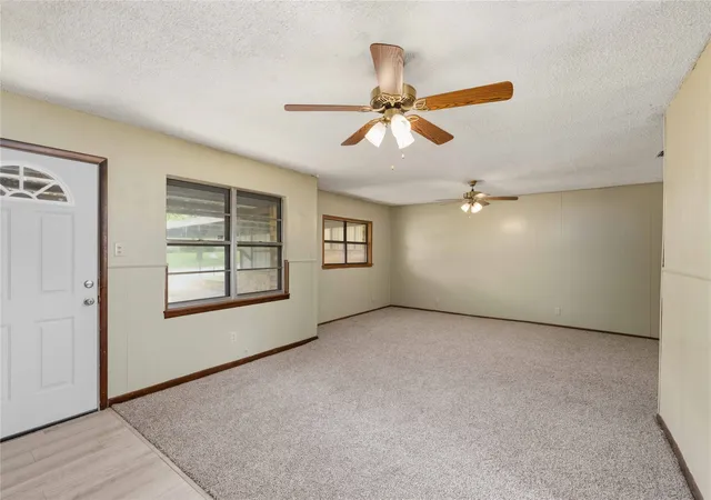 Photo 3 of Single family home for sale at 900 W 2Nd St, Coleman, TX 76834 | MLS# 21237042 | Listing updated on 2026-10-02