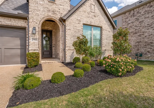 Photo 3 of Sale Pending at 2901 Quinton St, Prosper, TX 75078 | MLS# 21237340 | Listing updated on 2026-09-29