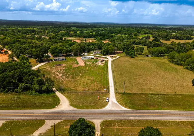 Photo 34 of Manufactured home for sale at 138 Pr 5493, Mexia, TX 76667 | MLS# 21237893 | Listing updated on 2026-07-30