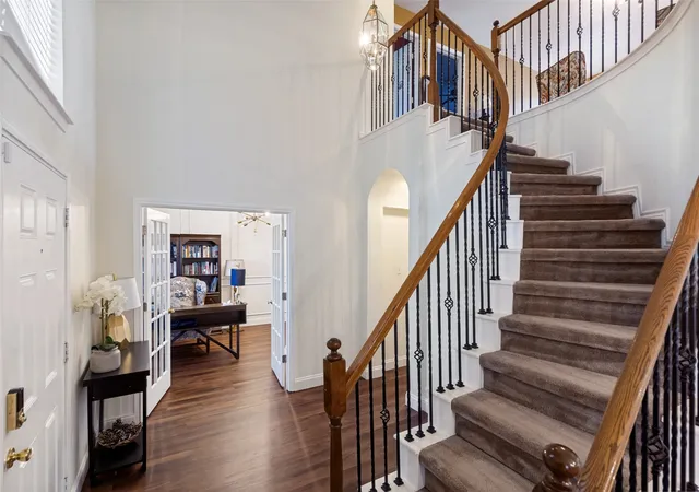 Photo 2 of Sale Pending at 8005 Alderwood Pl, Plano, TX 75025 | MLS# 21238127 | Listing updated on 2026-09-13