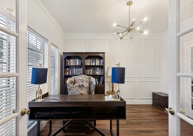 Photo 4 of Sale Pending at 8005 Alderwood Pl, Plano, TX 75025 | MLS# 21238127 | Listing updated on 2026-09-13
