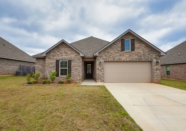 Photo 1 of Single family home for sale at 243 Berkshire Pl, Haughton, LA 71037 | MLS# 21237156 | Listing updated on 2026-09-11