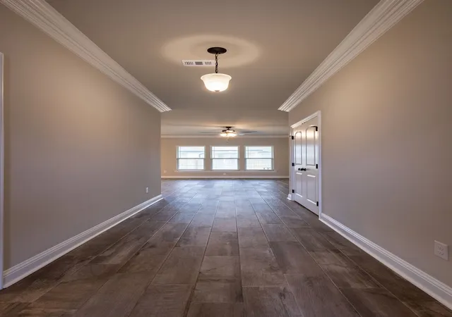 Photo 3 of Single family home for sale at 243 Berkshire Pl, Haughton, LA 71037 | MLS# 21237156 | Listing updated on 2026-09-11