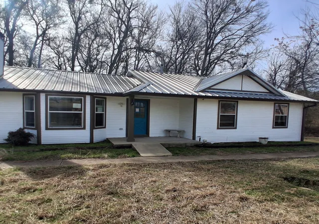 Photo 1 of Sale Pending at 3836 Rs County Road 1605, Lone Oak, TX 75453 | MLS# 21238584 | Listing updated on 2026-09-11