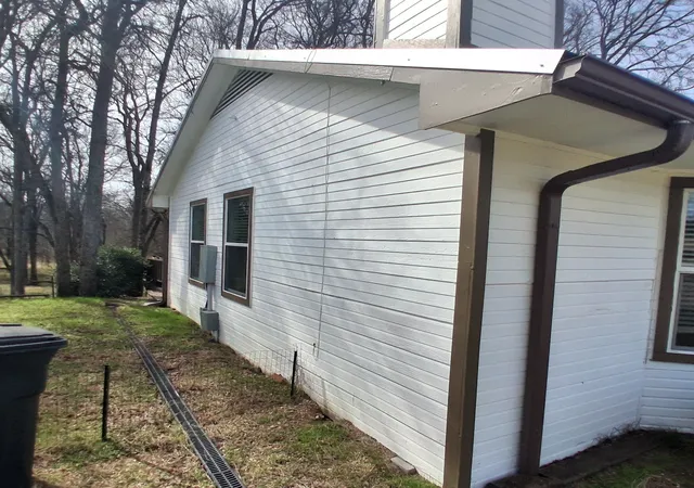 Photo 4 of Sale Pending at 3836 Rs County Road 1605, Lone Oak, TX 75453 | MLS# 21238584 | Listing updated on 2026-09-11