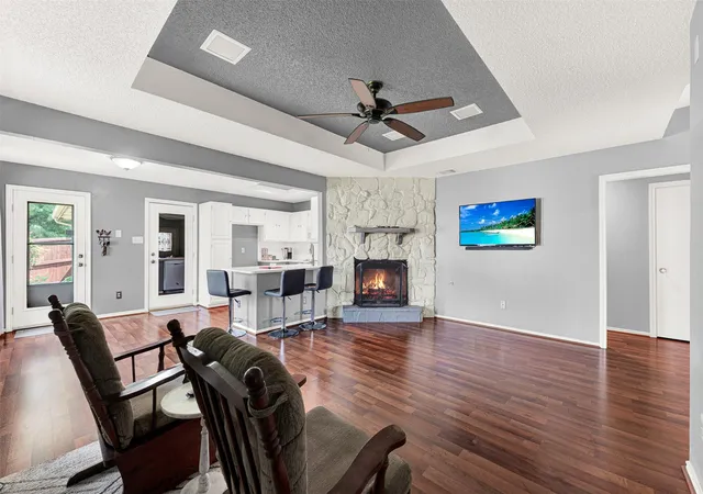 Photo 4 of Single family home for sale at 4509 Club Estate Pl, Mesquite, TX 75150 | MLS# 21237565 | Listing updated on 2026-09-10