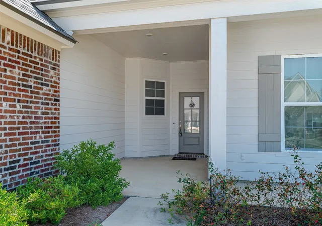 Photo 3 of Single family home for sale at 331 Mousse Ruelle, Shreveport, LA 71106 | MLS# 21239177 | Listing updated on 2026-09-28