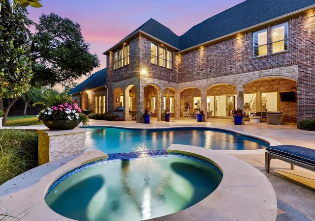 Photo 3 of Mansion for sale at 2216 Yeargain Ct, Southlake, TX 76092 | MLS# 21231060 | Listing updated on 2026-09-12