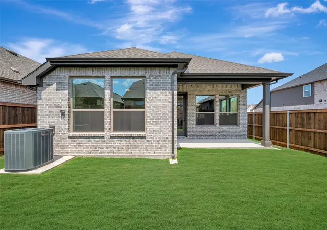Photo 2 of Single family home for sale at 5036 Strait Wy, Royse City, TX 75189 | MLS# 21240463 | Listing updated on 2026-10-04
