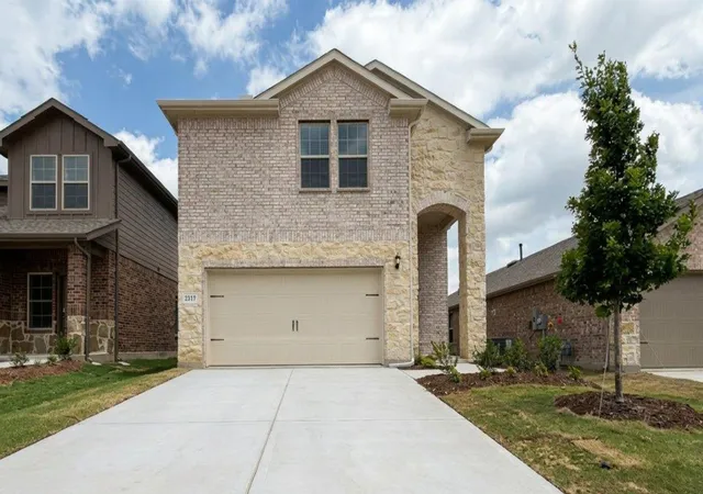 Photo 1 of Sale Pending at 2317 Felly Dr, Crandall, TX 75114 | MLS# 21240453 | Listing updated on 2026-10-05