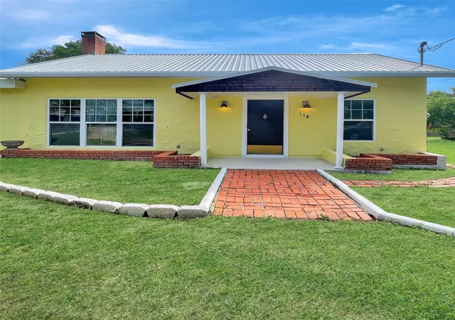 Photo 3 of Single family home for sale at 138 Seminole Trl, Whitney, TX 76692 | MLS# 21240710 | Listing updated on 2026-09-14