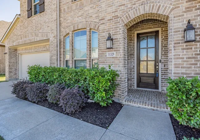 Photo 1 of Sale Pending at 11329 Bull Head Ln, Roanoke, TX 76262 | MLS# 21239800 | Listing updated on 2026-09-21