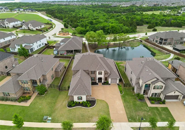 Photo 2 of Single family home for sale at 1429 Eminence Ln, Wylie, TX 75098 | MLS# 21239551 | Listing updated on 2026-09-14
