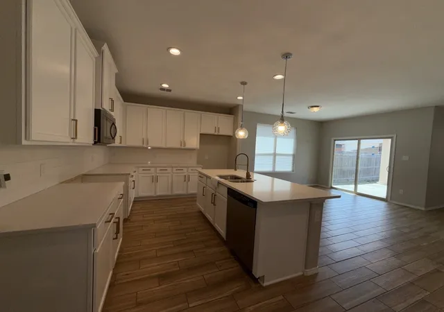 Photo 3 of Single family home for sale at 4109 Kettlewood Ct, Forney, TX 75126 | MLS# 21237601 | Listing updated on 2026-09-25