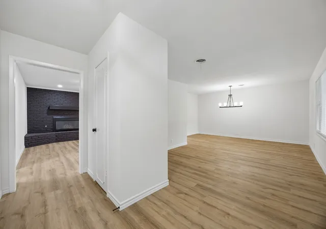 Photo 3 of Sale Pending at 5805 Wedgmont Cir N #N, Fort Worth, TX 76133 | MLS# 21241233 | Listing updated on 2026-08-01