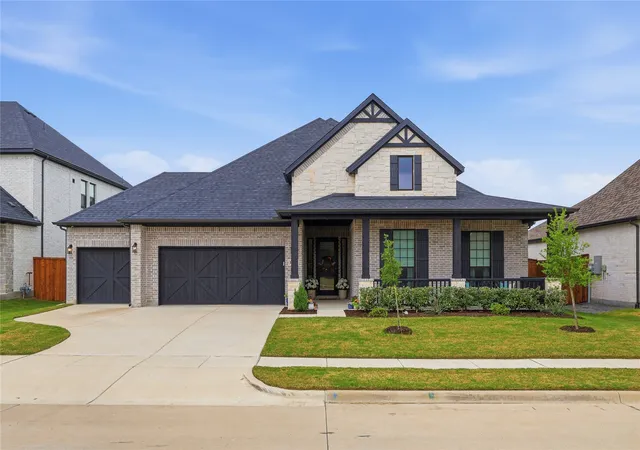 Photo 1 of Single family home for sale at 1721 Salvatore Ln, Rockwall, TX 75032 | MLS# 21235823 | Listing updated on 2026-08-31