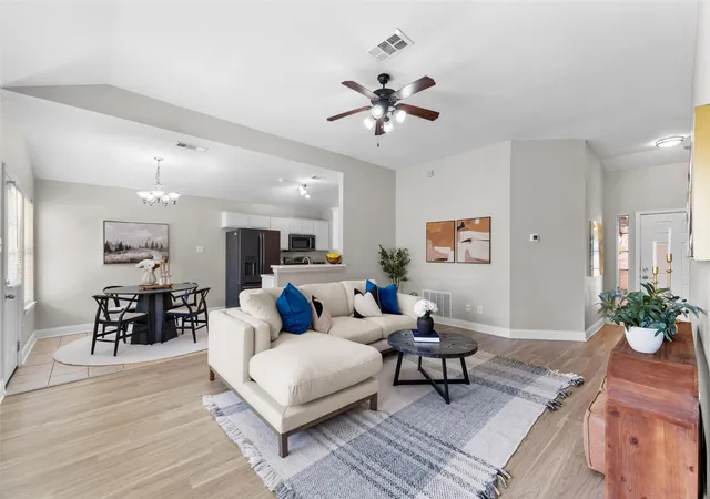 Photo 2 of Single family home for sale at 2408 Castle Ridge Dr, Mc Kinney, TX 75071 | MLS# 21197754 | Listing updated on 2026-09-10