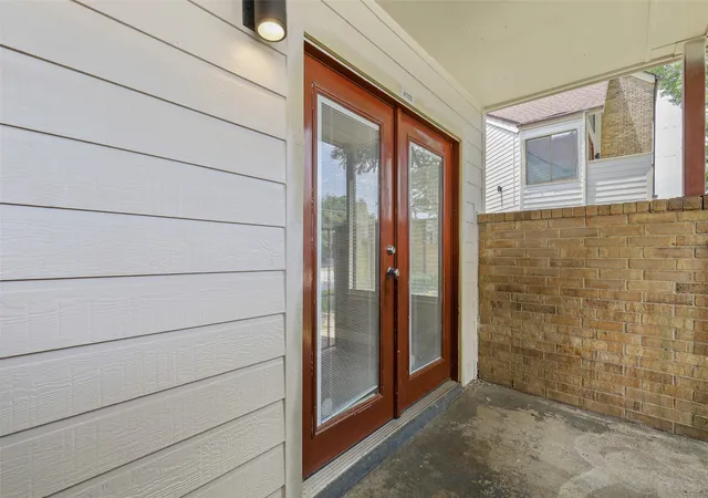 Photo 3 of Condo for sale at 2312 Balsam Dr #A105, Arlington, TX 76006 | MLS# 21240965 | Listing updated on 2026-08-01
