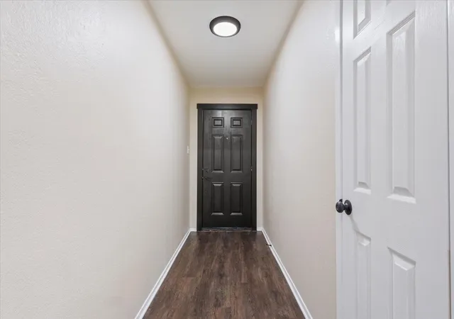 Photo 4 of Sale Pending at 329 Applewood Ln, Hewitt, TX 76643 | MLS# 21241456 | Listing updated on 2026-09-29