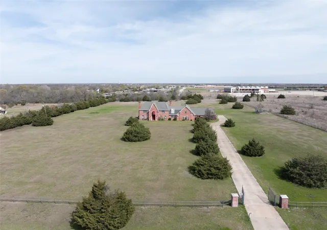 Photo 3 of Single family home for sale at 9077 Lakeridge Dr, Princeton, TX 75407 | MLS# 21212210 | Listing updated on 2026-09-14