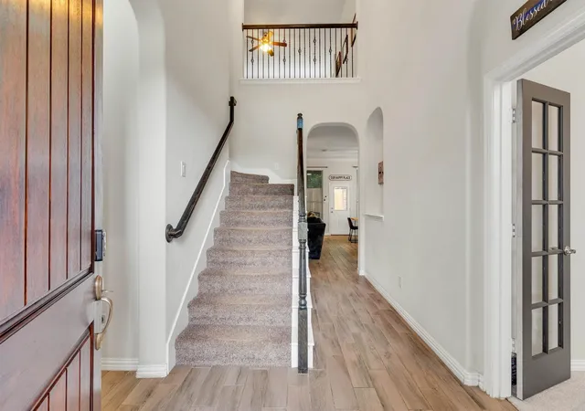 Photo 4 of Single family home for sale at 3233 Burgundy Ln, Midlothian, TX 76065 | MLS# 21241760 | Listing updated on 2026-10-01