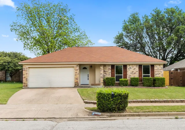 Photo 1 of Sale Pending at 7316 E Kary Lynn Dr, Watauga, TX 76148 | MLS# 21240836 | Listing updated on 2026-09-08