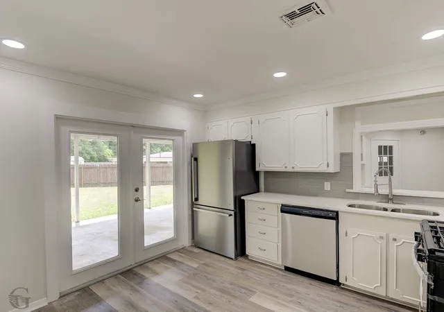 Photo 2 of Sale Pending at 9209 Savanna Dr, Shreveport, LA 71118 | MLS# 21235903 | Listing updated on 2026-09-12