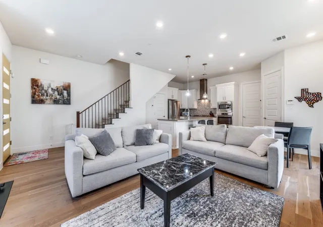 Photo 2 of Single family home for sale at 7832 Verona Pl, Dallas, TX 75231 | MLS# 21236605 | Listing updated on 2026-09-13