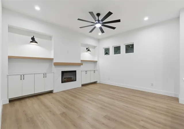 Photo 4 of Sale Pending at 3708 Spence St, Dallas, TX 75215 | MLS# 21242515 | Listing updated on 2026-09-08