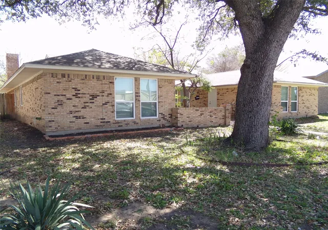 Photo 2 of Multi family home for sale at 9954 Brockbank Dr, Dallas, TX 75220 | MLS# 21240649 | Listing updated on 2026-09-13