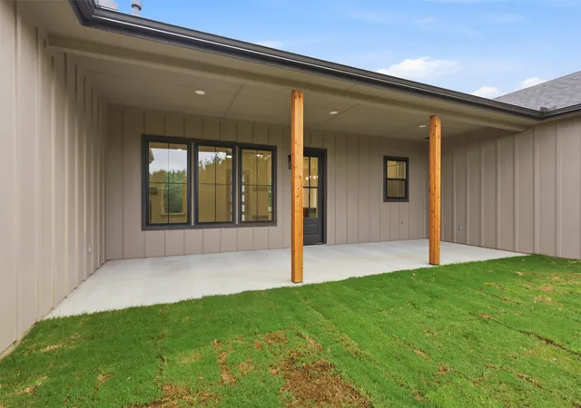 Photo 3 of Sale Pending at 4595 Skyline Dr, Bluff Dale, TX 76433 | MLS# 21242828 | Listing updated on 2026-09-14