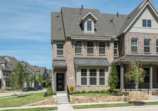Photo 1 of Townhouse for sale at 2101 Naples Dr, Rowlett, TX 75088 | MLS# 21243249 | Listing updated on 2026-09-13