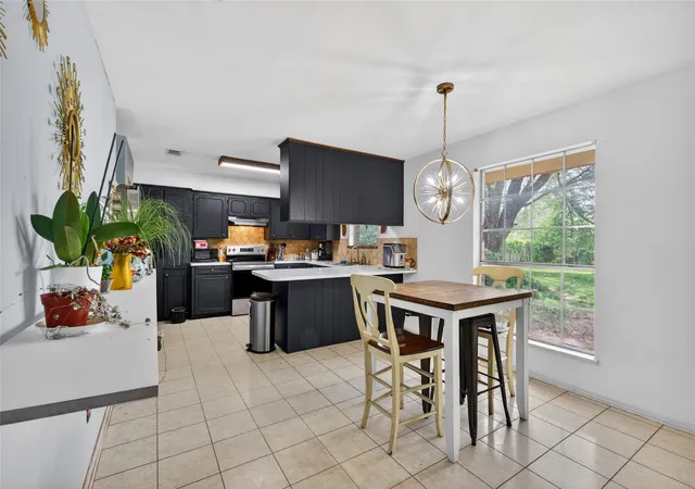Photo 4 of Sale Pending at 173 India Dr, Shreveport, LA 71115 | MLS# 21243403 | Listing updated on 2026-07-29