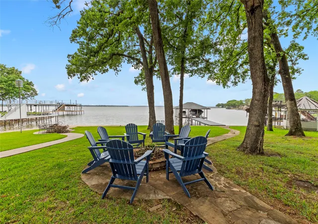 Photo 1 of Single family home for sale at 158 Deer Island Rd, Mabank, TX 75156 | MLS# 21240742 | Listing updated on 2026-10-03