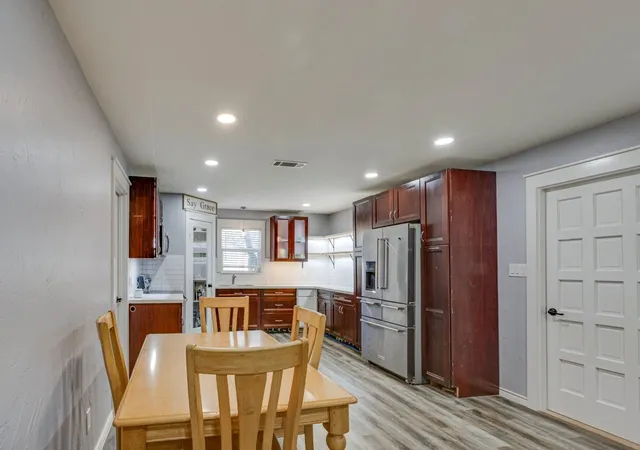 Photo 4 of Single family home for sale at 19629 Valentine, Kemp, TX 75143 | MLS# 21243599 | Listing updated on 2026-09-09