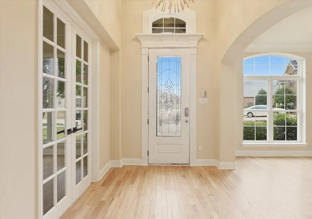 Photo 3 of Sale Pending at 6001 Madeline Ln, Flower Mound, TX 75028 | MLS# 21244134 | Listing updated on 2026-09-09