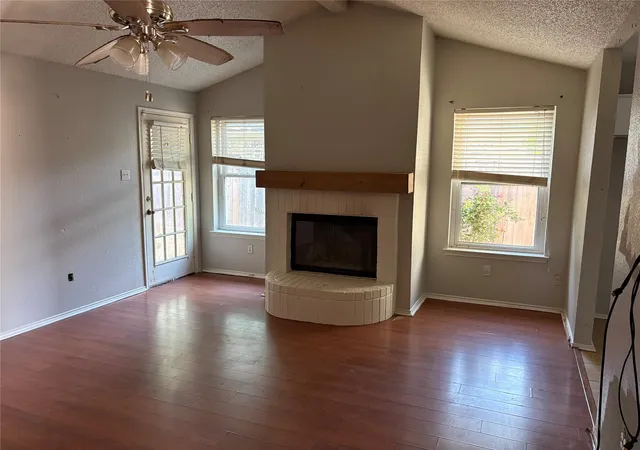 Photo 3 of Sale Pending at 6336 Fern Meadow Dr, Fort Worth, TX 76179 | MLS# 21242066 | Listing updated on 2026-09-09