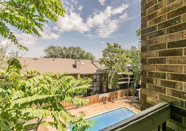 Photo 3 of Condo for sale at 5750 Phoenix Dr #22, Dallas, TX 75231 | MLS# 21239485 | Listing updated on 2026-09-09