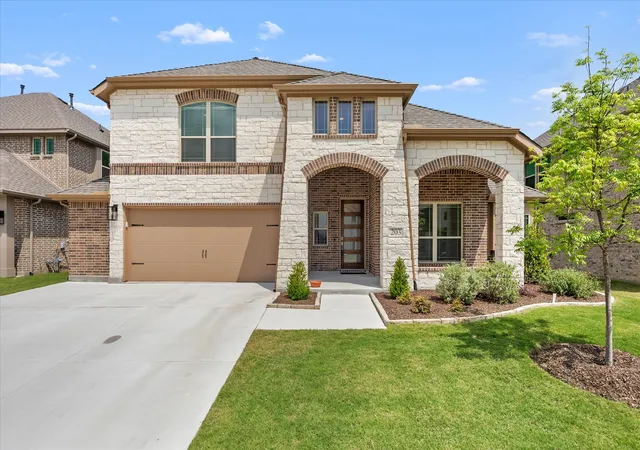 Photo 1 of Single family home for sale at 203 Dove Haven Dr, Wylie, TX 75098 | MLS# 21202492 | Listing updated on 2026-09-09