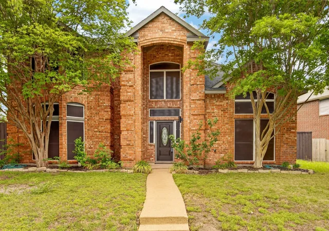 Photo 1 of Single family home for sale at 2622 Covington Dr, Garland, TX 75040 | MLS# 21232408 | Listing updated on 2026-09-08
