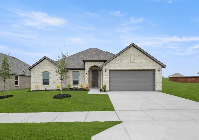 Photo 1 of Sale Pending at 317 Comfort Dr, Godley, TX 76044 | MLS# 21244837 | Listing updated on 2026-07-29