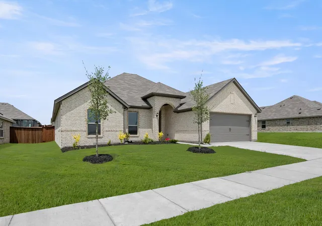 Photo 2 of Sale Pending at 317 Comfort Dr, Godley, TX 76044 | MLS# 21244837 | Listing updated on 2026-07-29