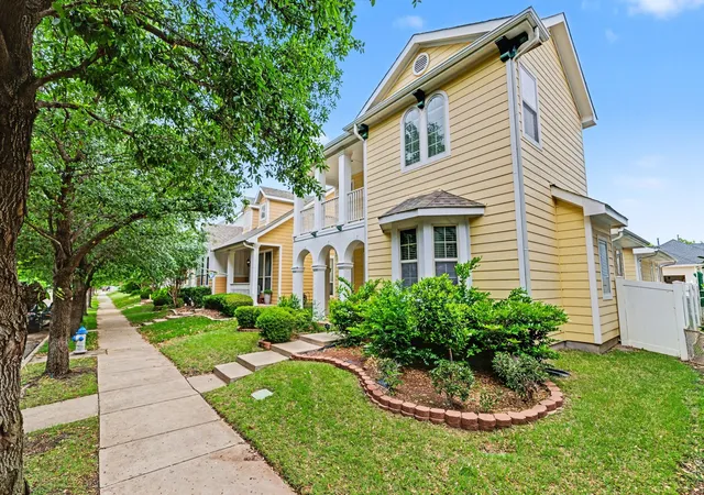 Photo 2 of Sale Pending at 1229 Hayden Ln, Savannah, TX 76227 | MLS# 21244744 | Listing updated on 2026-09-09