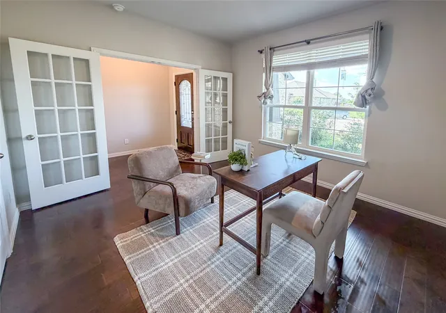 Photo 4 of Single family home for sale at 7305 Howling Coyote Ln, Fort Worth, TX 76131 | MLS# 21230831 | Listing updated on 2026-08-01