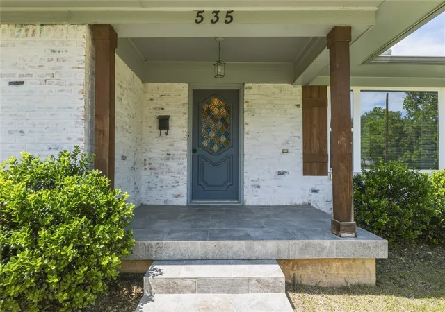Photo 3 of Single family home for sale at 535 Degan Ave, Lewisville, TX 75057 | MLS# 21238979 | Listing updated on 2026-10-01