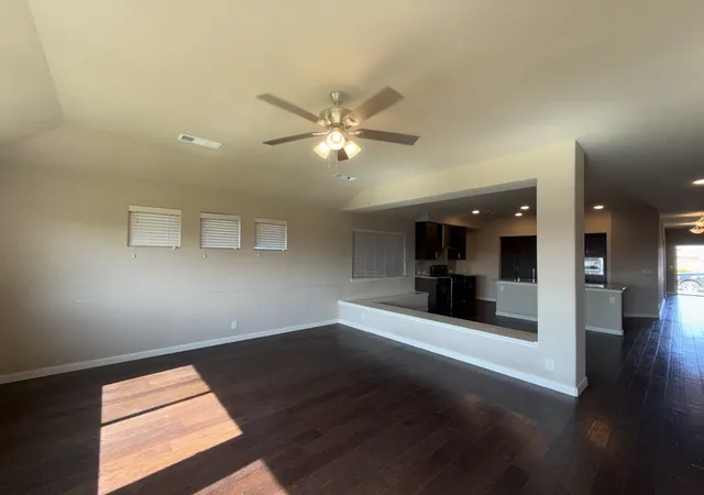 Photo 2 of Sale Pending at 3315 Slate Dr, Forney, TX 75126 | MLS# 21241330 | Listing updated on 2026-09-08