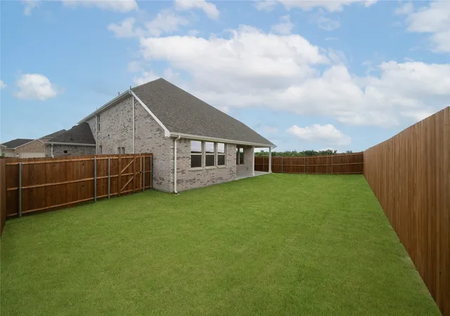 Photo 2 of Single family home for sale at 3104 Patrinia St, Royse City, TX 75189 | MLS# 21245856 | Listing updated on 2026-09-13