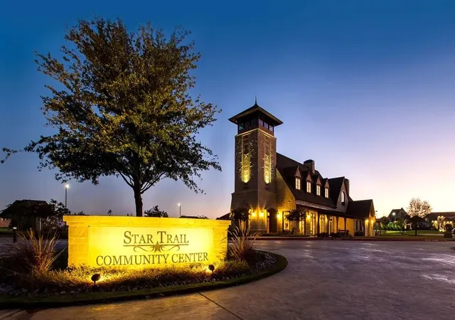Photo 3 of Single family home for sale at 2640 Live Oak Ln, Prosper, TX 75078 | MLS# 21246092 | Listing updated on 2026-09-11