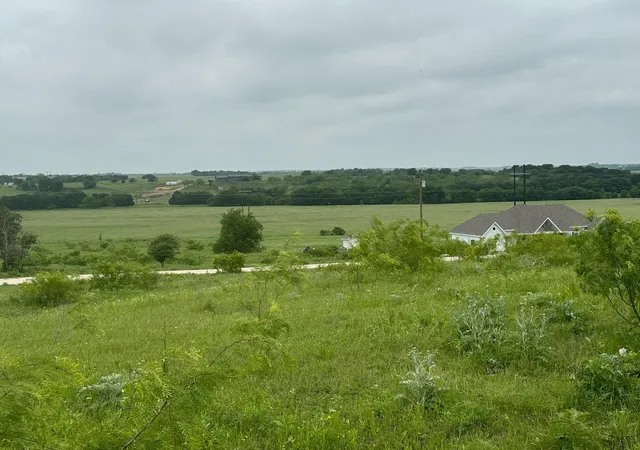 Photo 1 of Land for sale at 77 Private Road 454, Grandview, TX 76050 | MLS# 21241564 | Listing updated on 2026-08-02