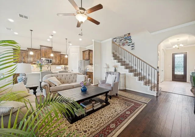 Photo 1 of Sale Pending at 9948 Atlantic Ln, Frisco, TX 75035 | MLS# 21245374 | Listing updated on 2026-09-08